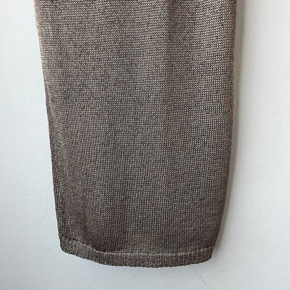 Tuckernuck Indie Metallic Bronze Knit Short Sleeve V-Neck Midi Dress Size M NWT - Picture 4 of 9